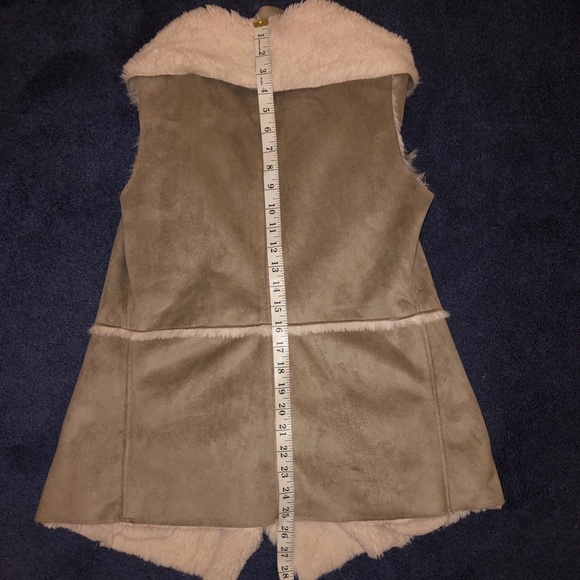 Faux Fur and Suede Shearling Vest - Picture 12 of 14